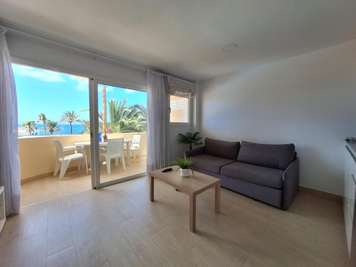 White And Quiet! Modern Apartment In San Agustin San Bartolomé Exterior photo