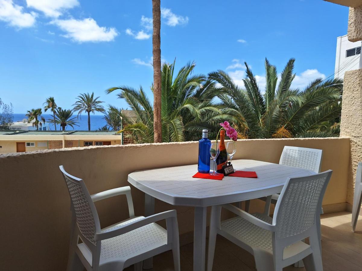 White And Quiet! Modern Apartment In San Agustin San Bartolomé Exterior photo