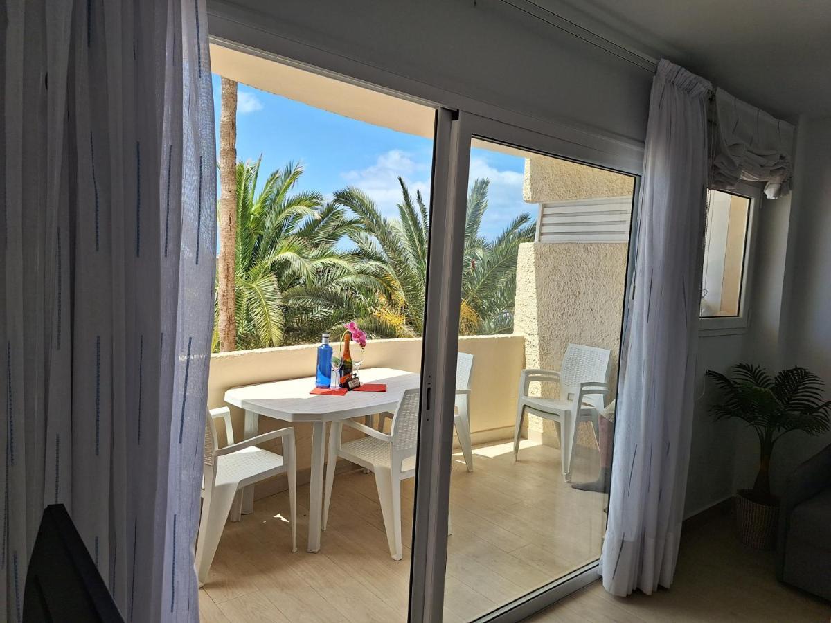 White And Quiet! Modern Apartment In San Agustin San Bartolomé Exterior photo
